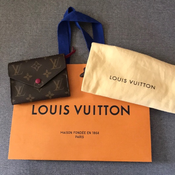Louis Vuitton Handbags - Authentic Louis Vuitton Victorine Wallet.